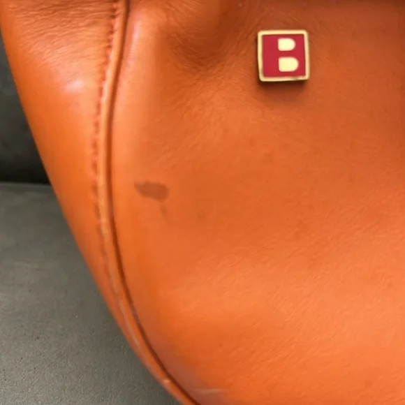 Bally vintage Orange Leather Shoulder Bag - Picture 6 of 6